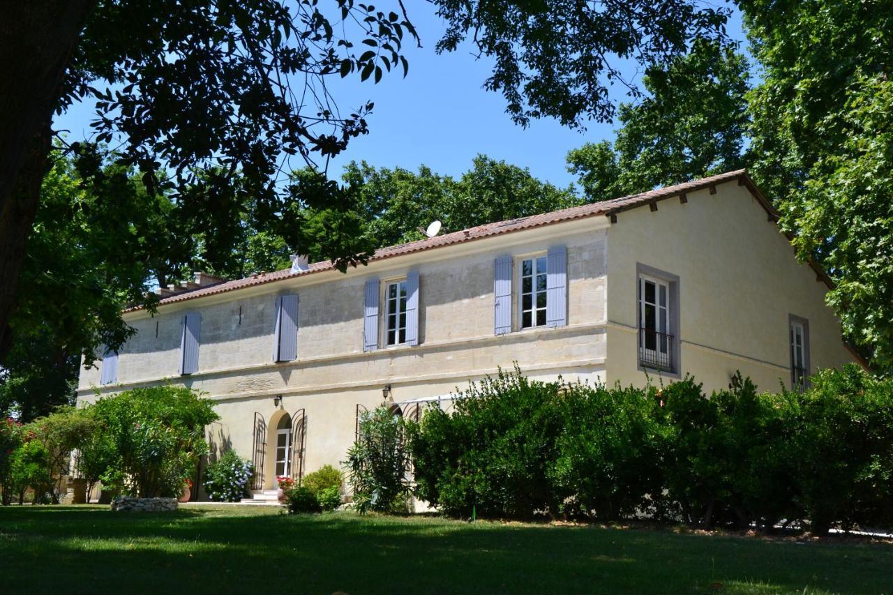 Mas De Capelou Bed & Breakfast Avinyon Dış mekan fotoğraf