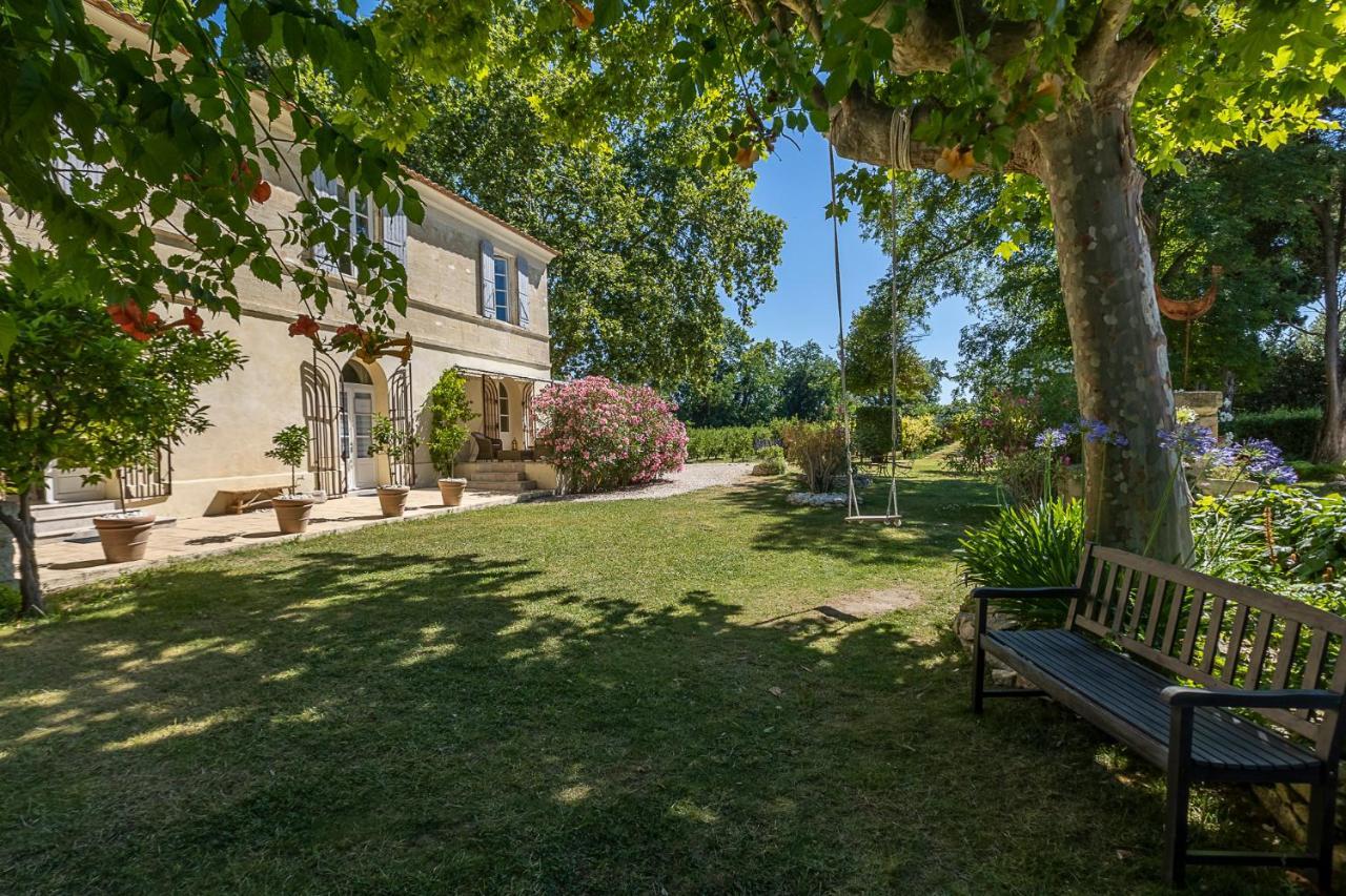 Mas De Capelou Bed & Breakfast Avinyon Dış mekan fotoğraf