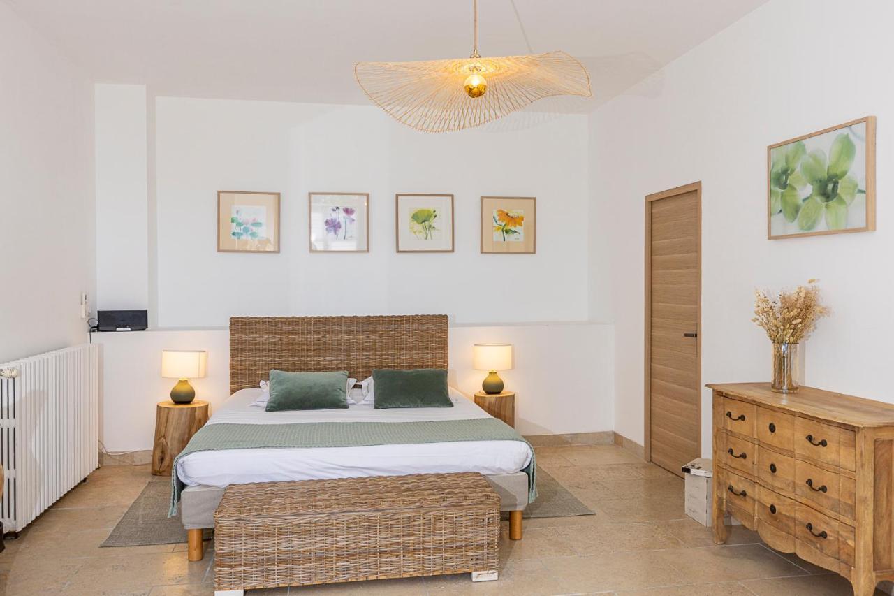 Mas De Capelou Bed & Breakfast Avinyon Dış mekan fotoğraf