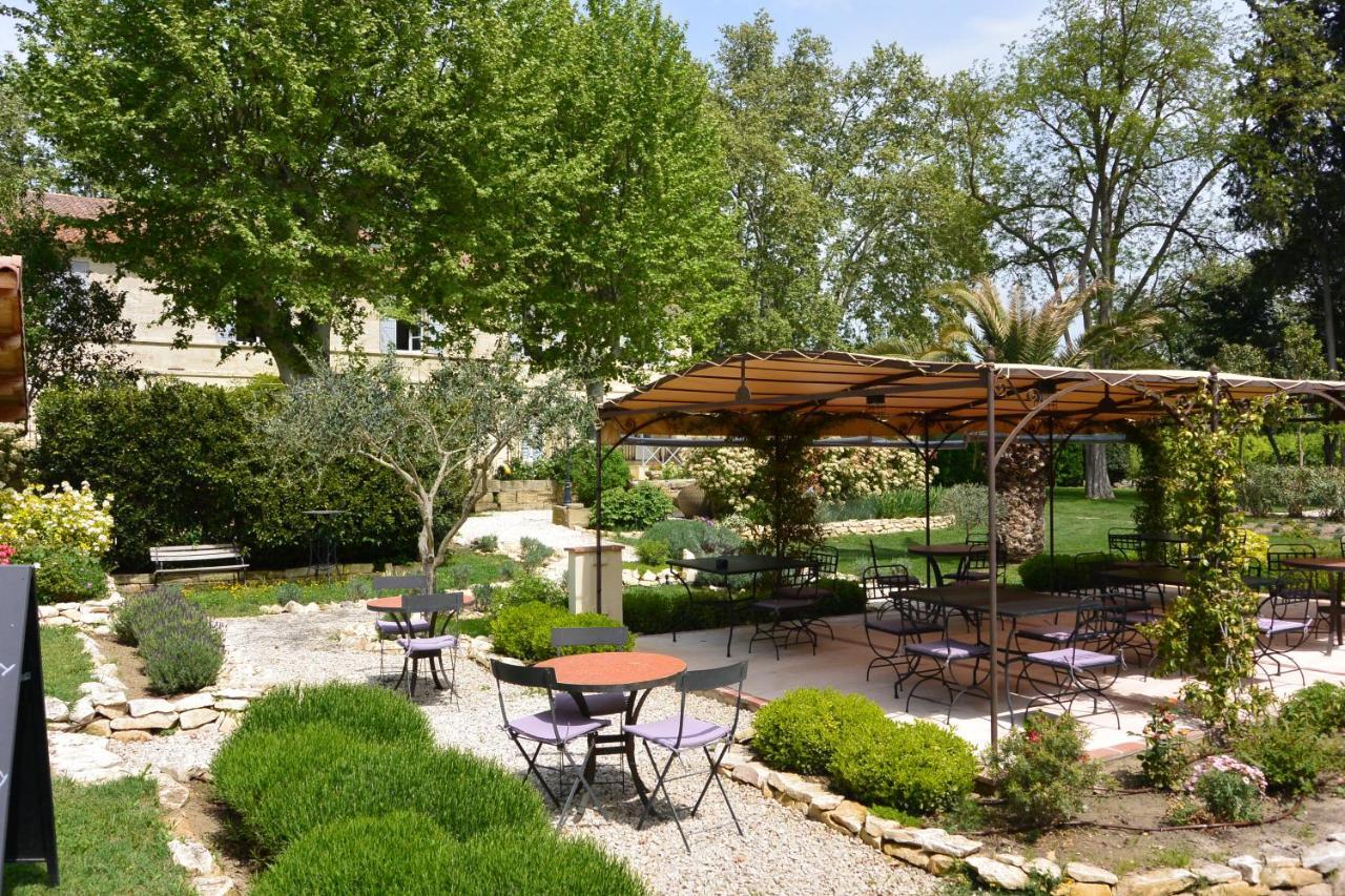 Mas De Capelou Bed & Breakfast Avinyon Dış mekan fotoğraf
